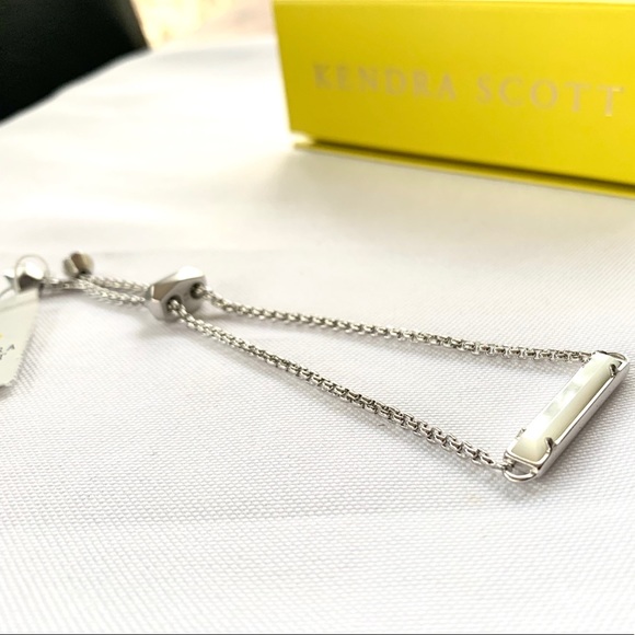 NWT Kendra Scott rhodium mother pearl bracelet - Picture 3 of 5